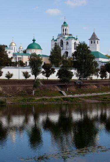 Спасо-Преображенский монастырь в Ярославле